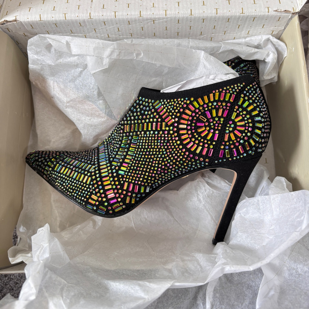 Thalia Sodi Women's 7 Black Karmen Iridescent Crystal Ankle Booties NWT - Picture 5 of 10